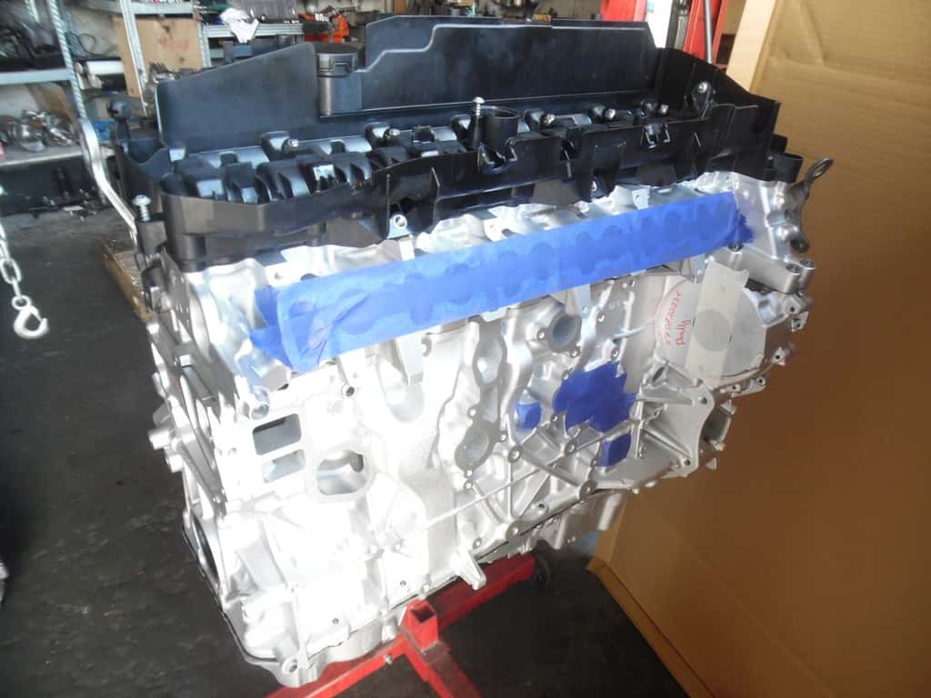 Moteur B57 D30 A vue 9