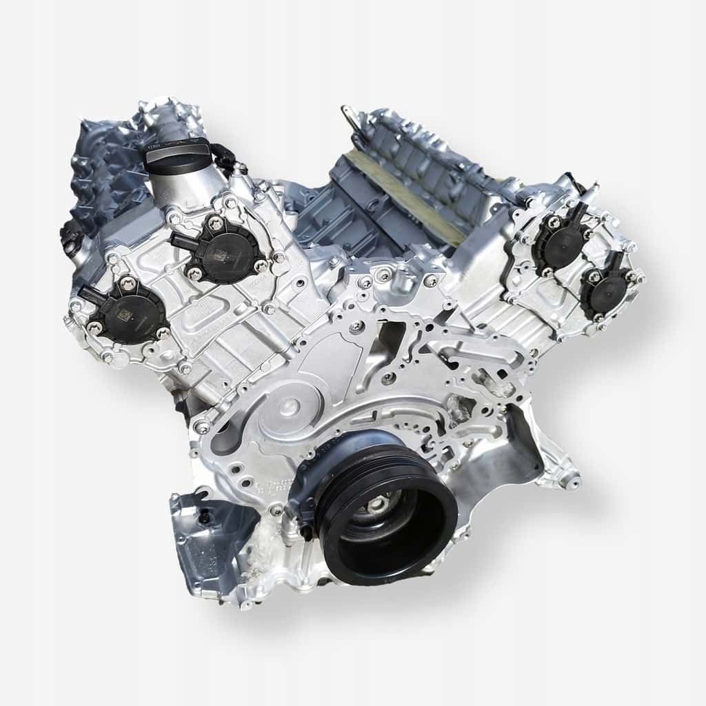 Moteur M 157.983 vue 4