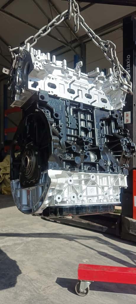 Moteur M9T 706 vue 5