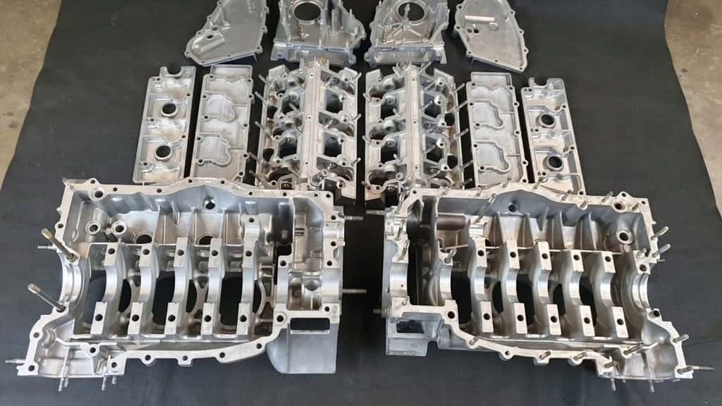 Moteur F20DVH vue 12