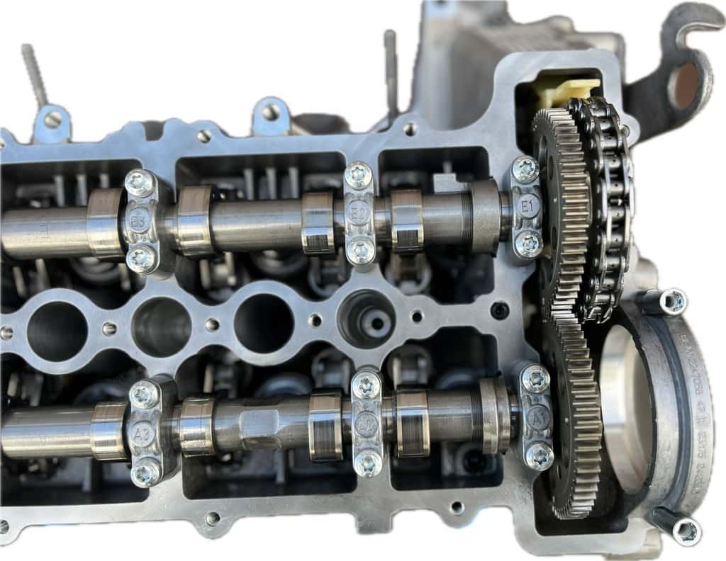 Moteur 306D5 vue 12