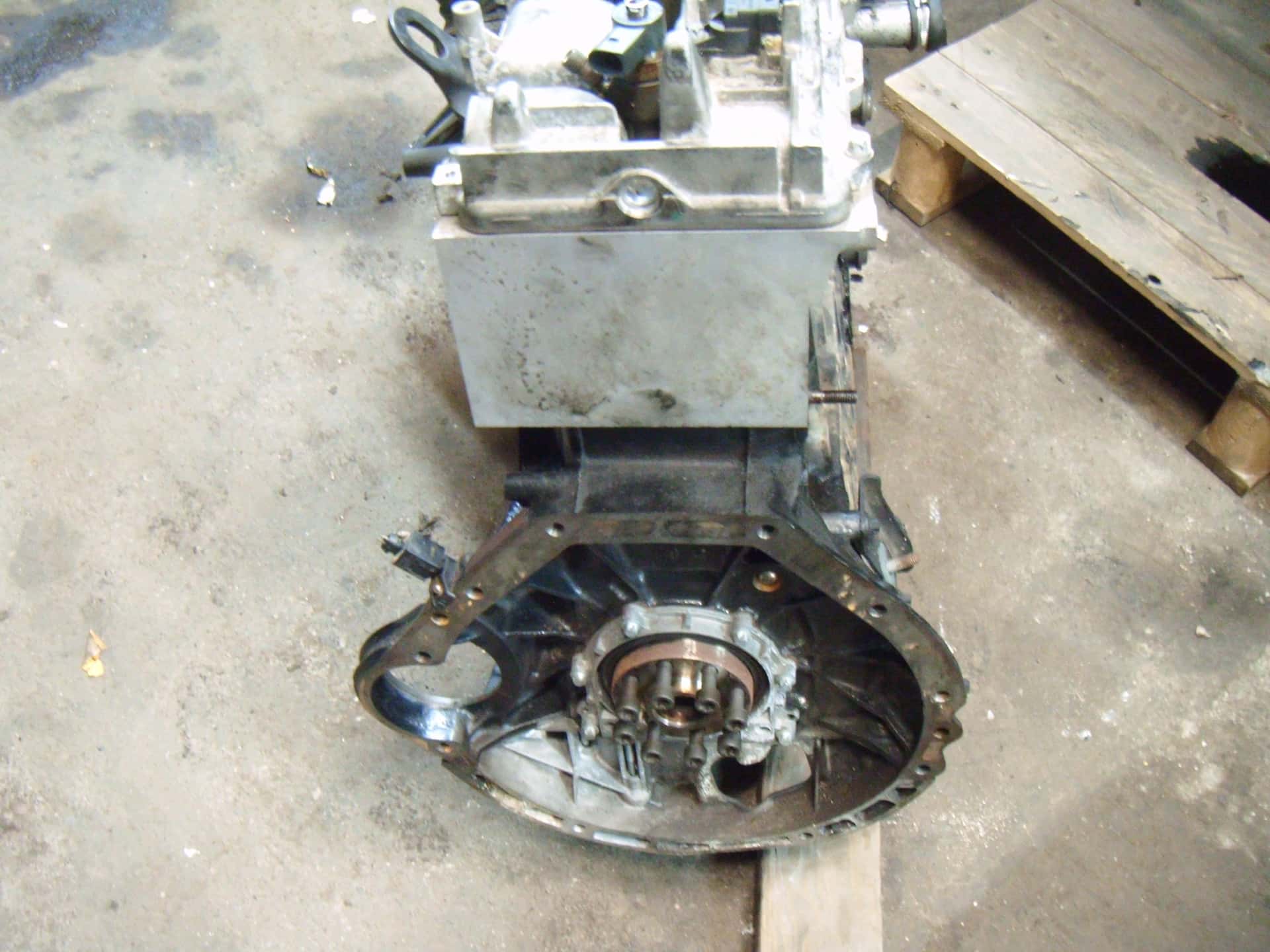 Moteur M 112.913 vue 3