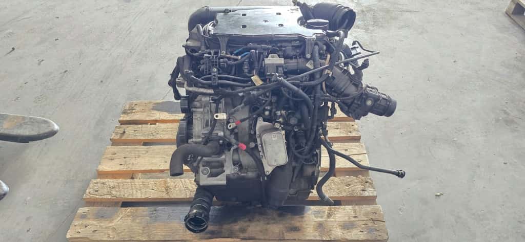 Moteur B48 A20 A vue 2