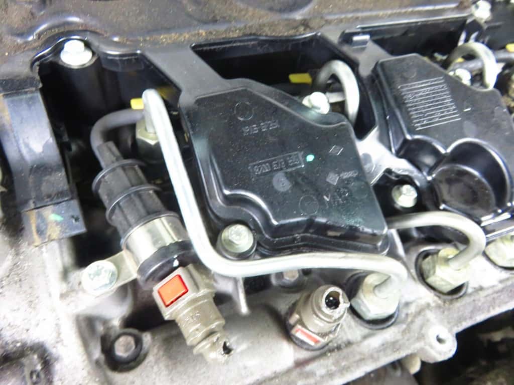 Moteur M9R 814 vue 6