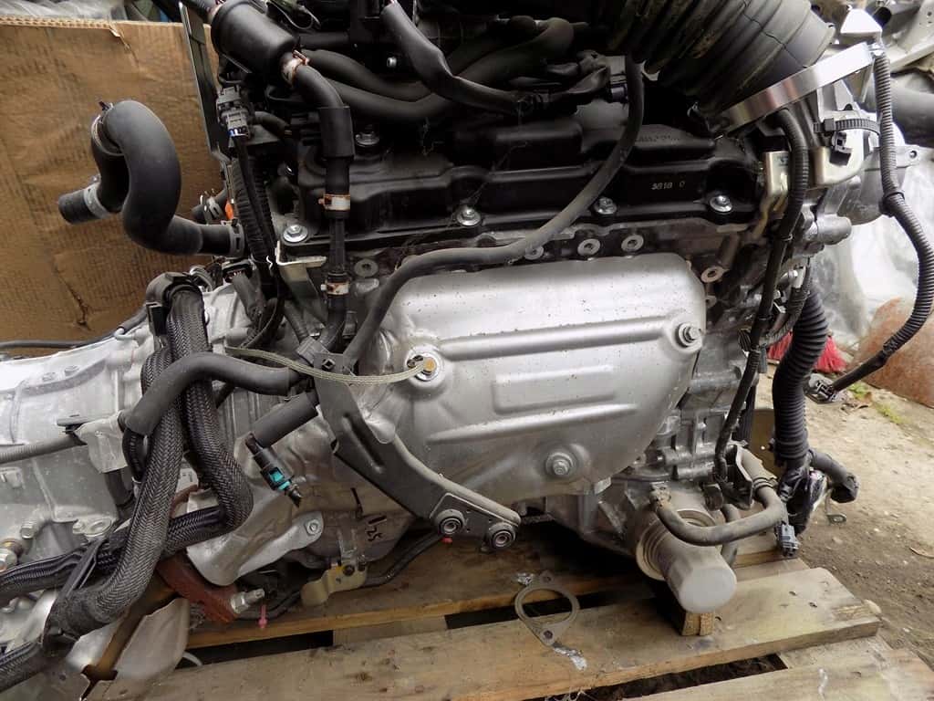 Moteur VQ35HR vue 5