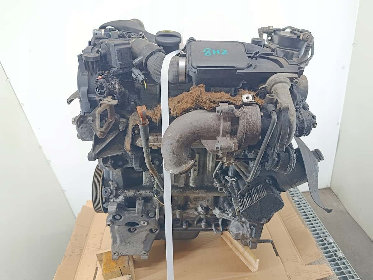 Moteur 8HZ (DV4TD) vue 6