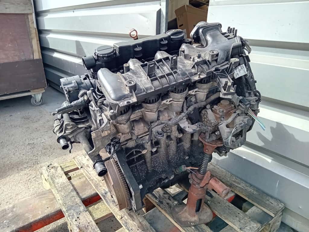 Moteur 9HX (DV6ATED4) vue 2