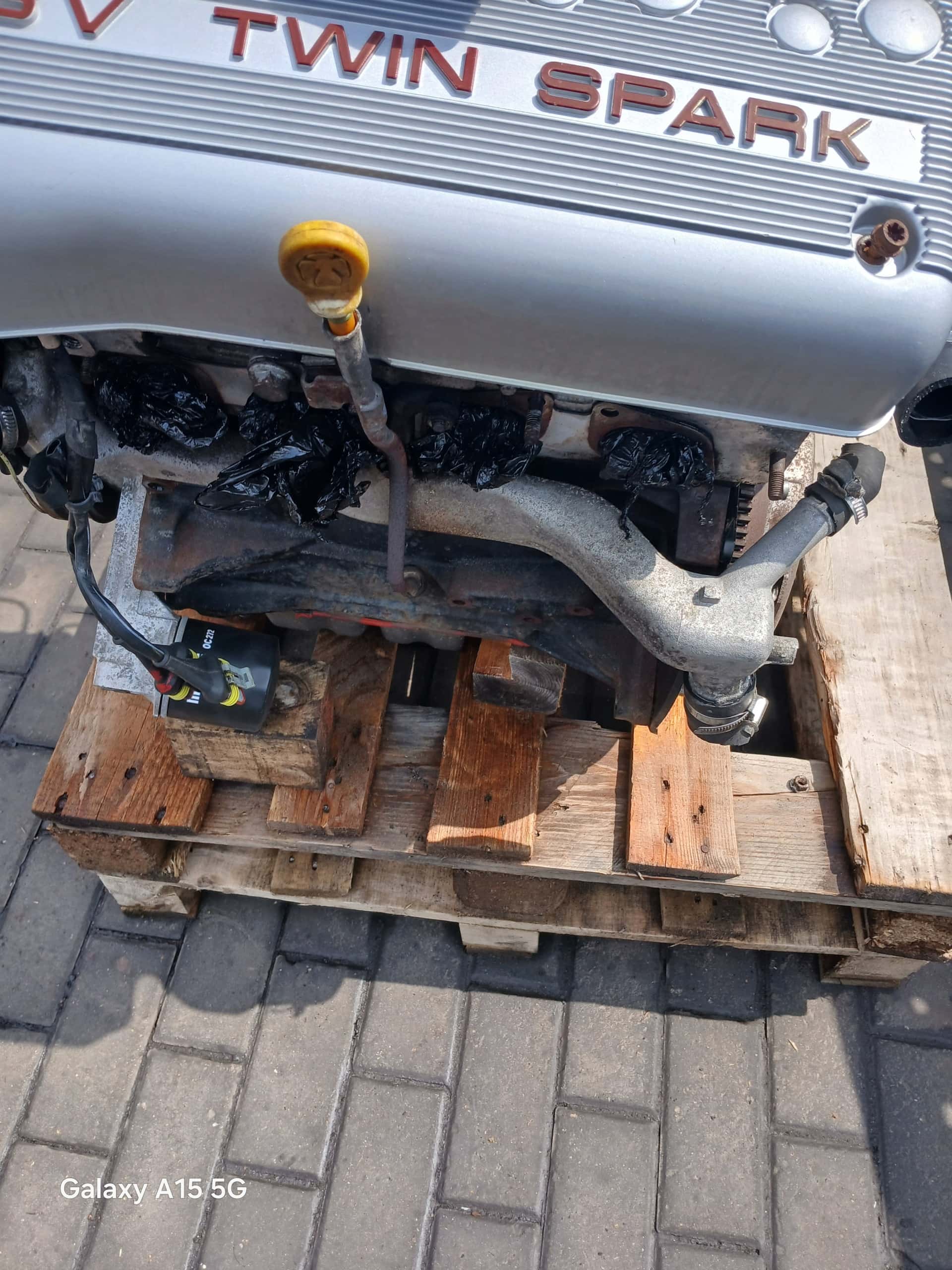 Moteur AR 32104 vue 2