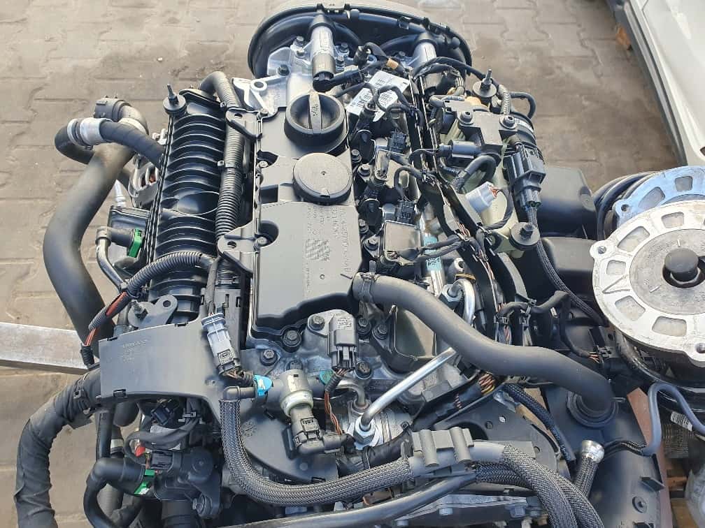 Moteur B 4204 T23 vue 3