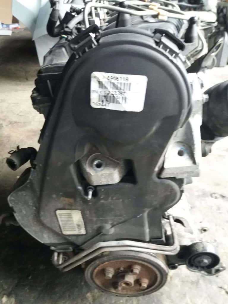 Moteur D 5244 T23 vue 2