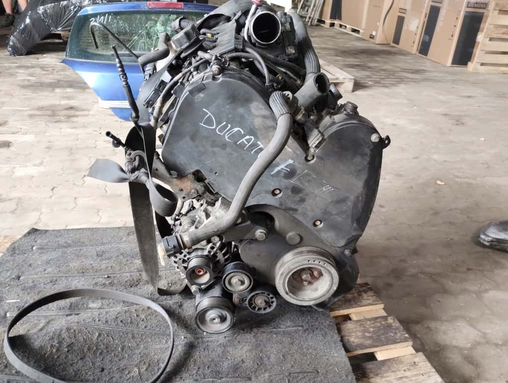 Moteur F1AE3481D vue 3