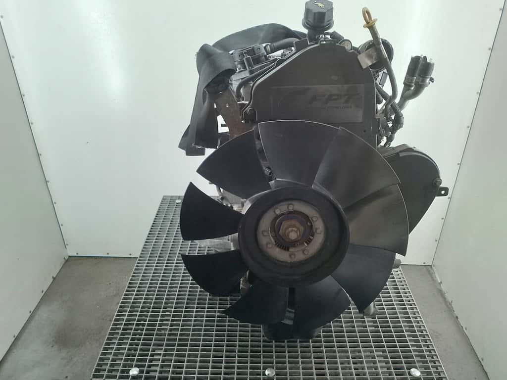 Moteur F1AFL411B vue 5