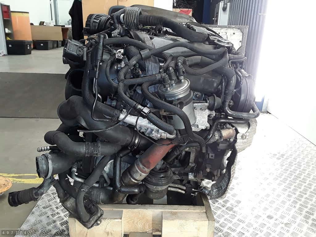 Moteur 306DT(AJTDV6) vue 2