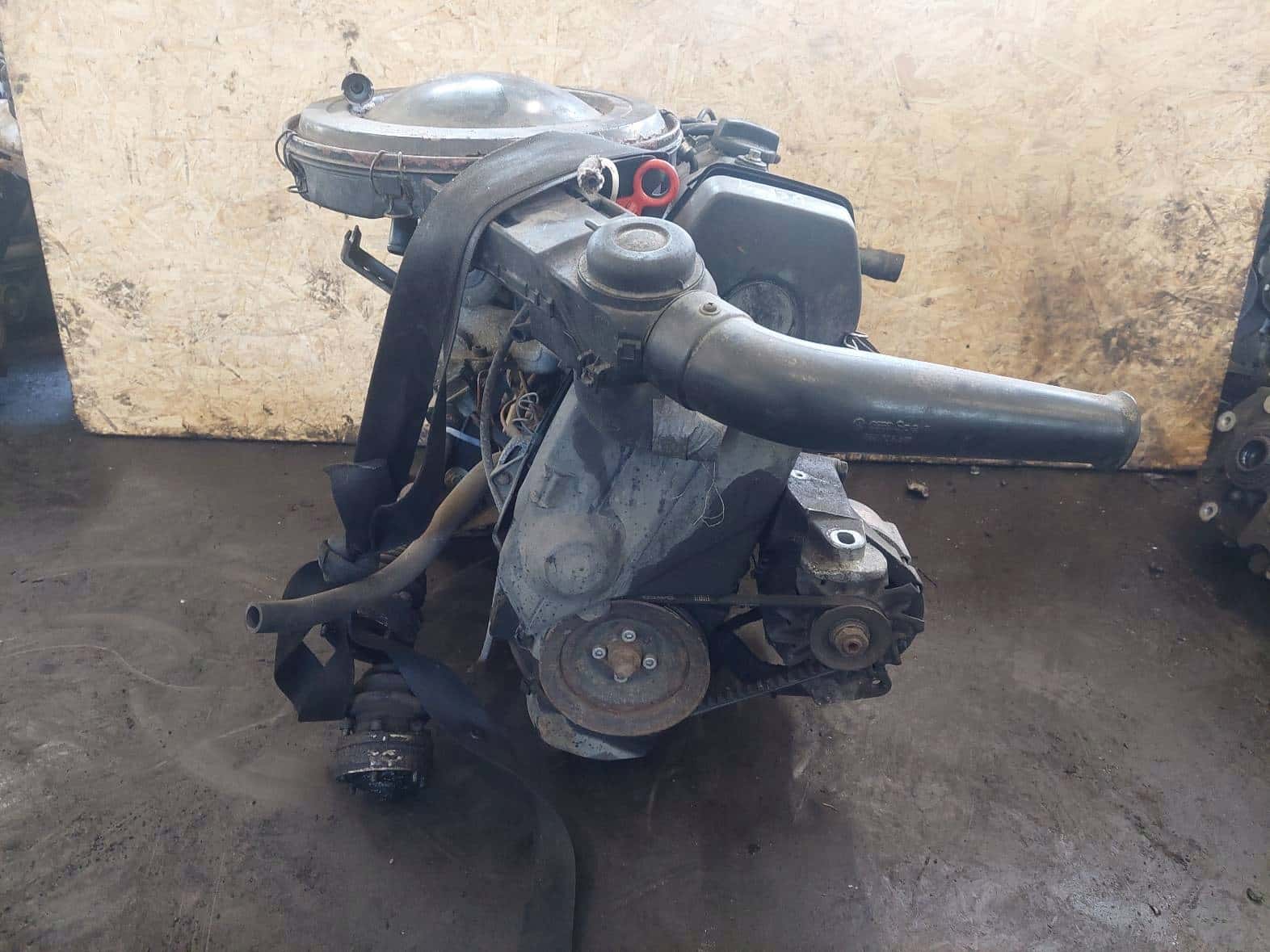 Moteur AAU vue 2