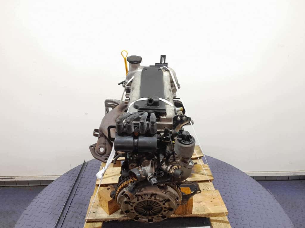 Moteur B10D1 vue 4