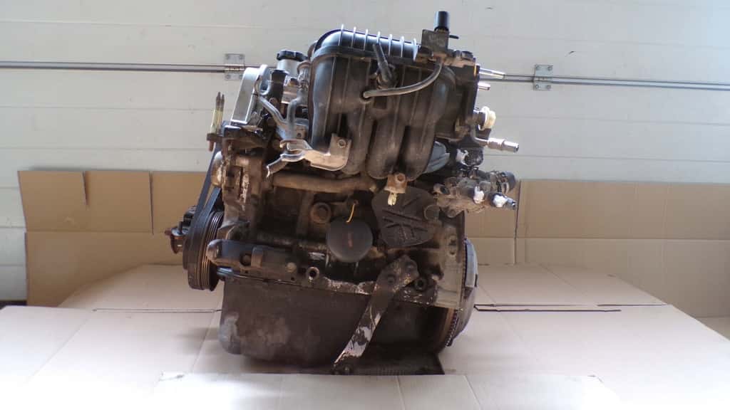 Moteur D14A8 vue 8