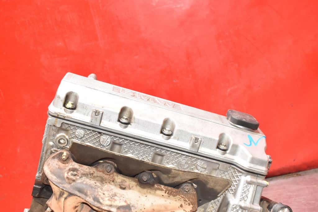 Moteur M43 B16 (164E2) vue 2
