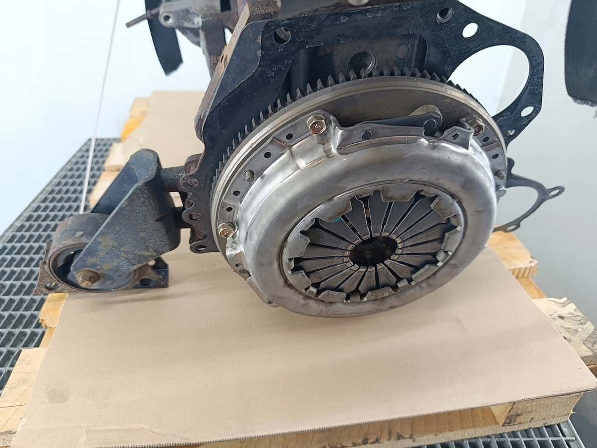 Moteur QG18DE vue 2