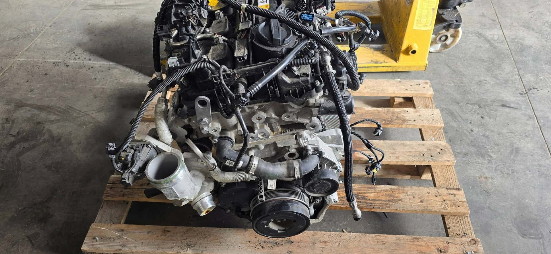 Moteur B38 A15 F vue 3