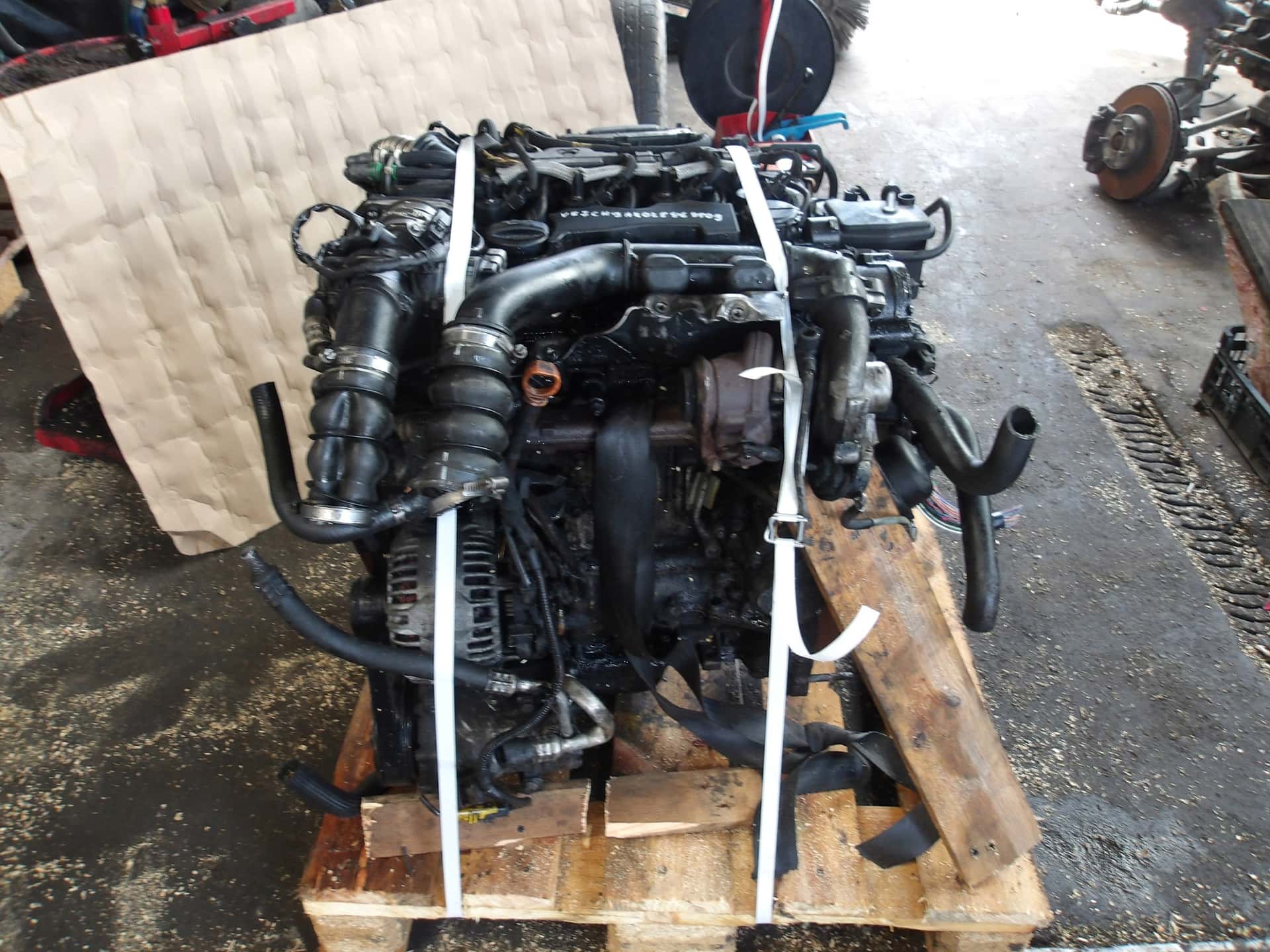 Moteur 9HX (DV6ATED4) vue 2