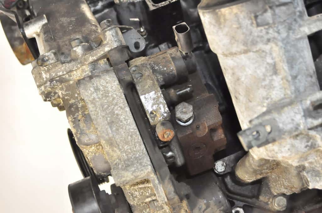 Moteur M47 D20 (204D4) vue 2