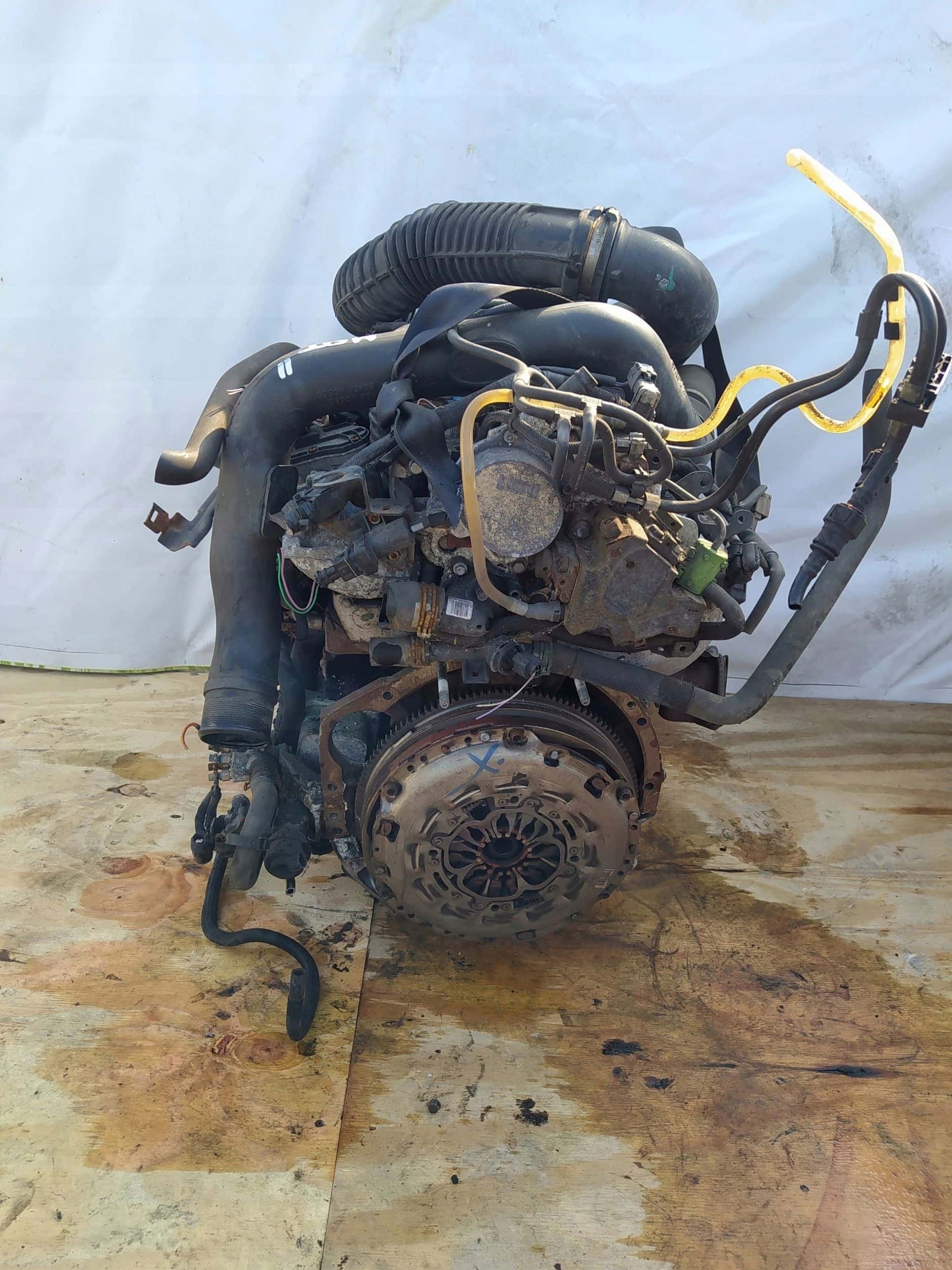 Moteur M9T 898 vue 3