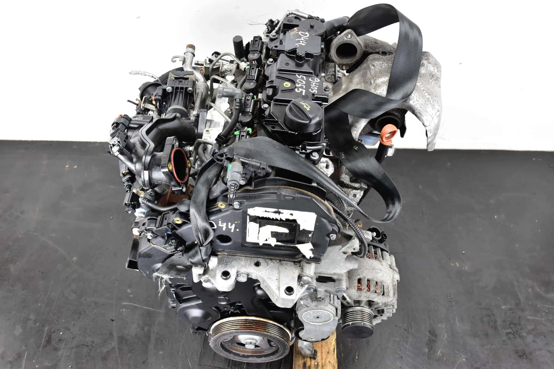 Moteur 9HR (DV6C) vue 14