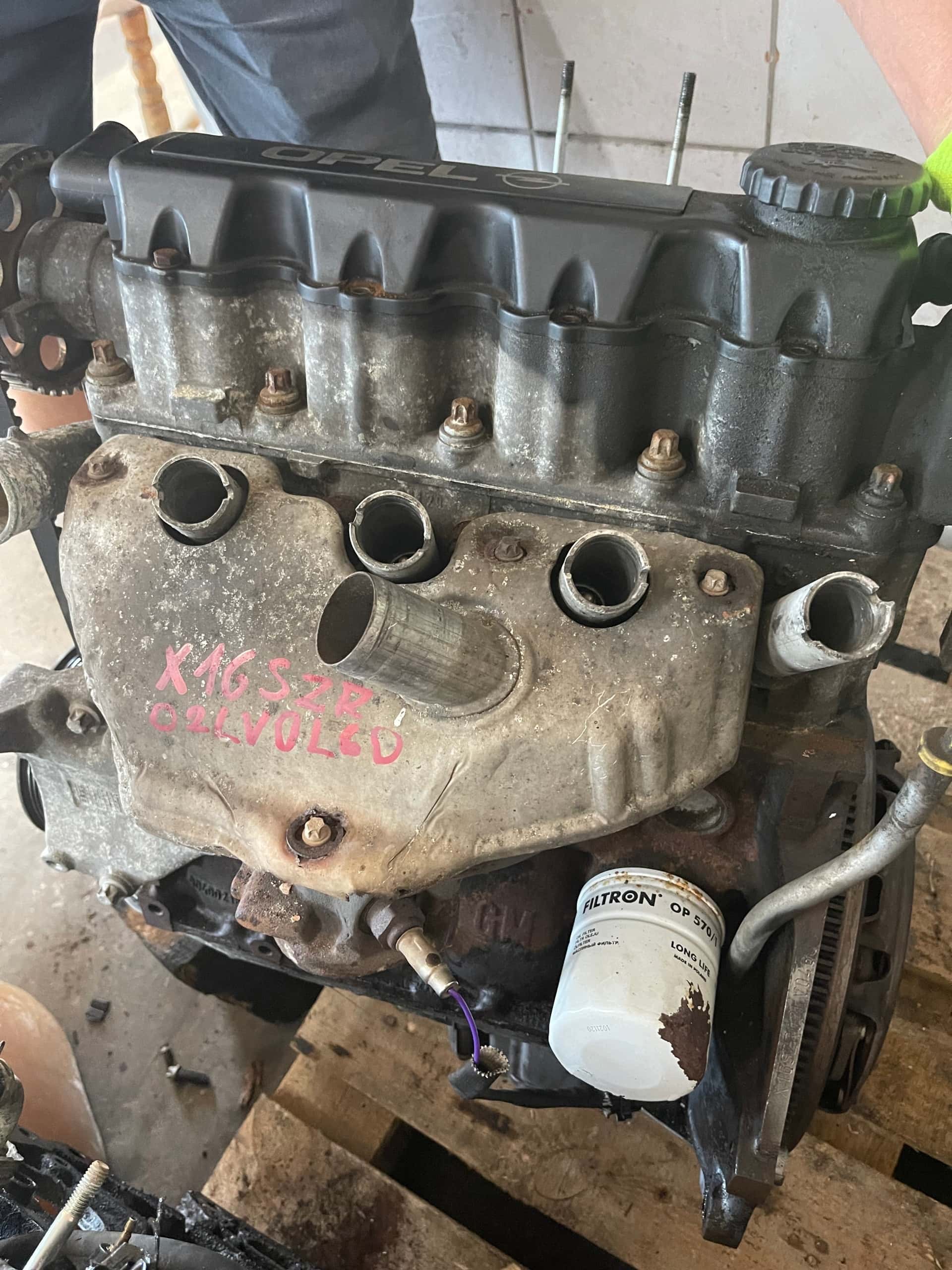 Moteur X 16 SZR vue 4