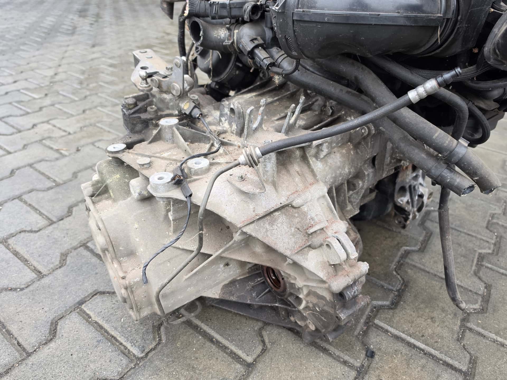 Moteur N14 B16 A vue 9
