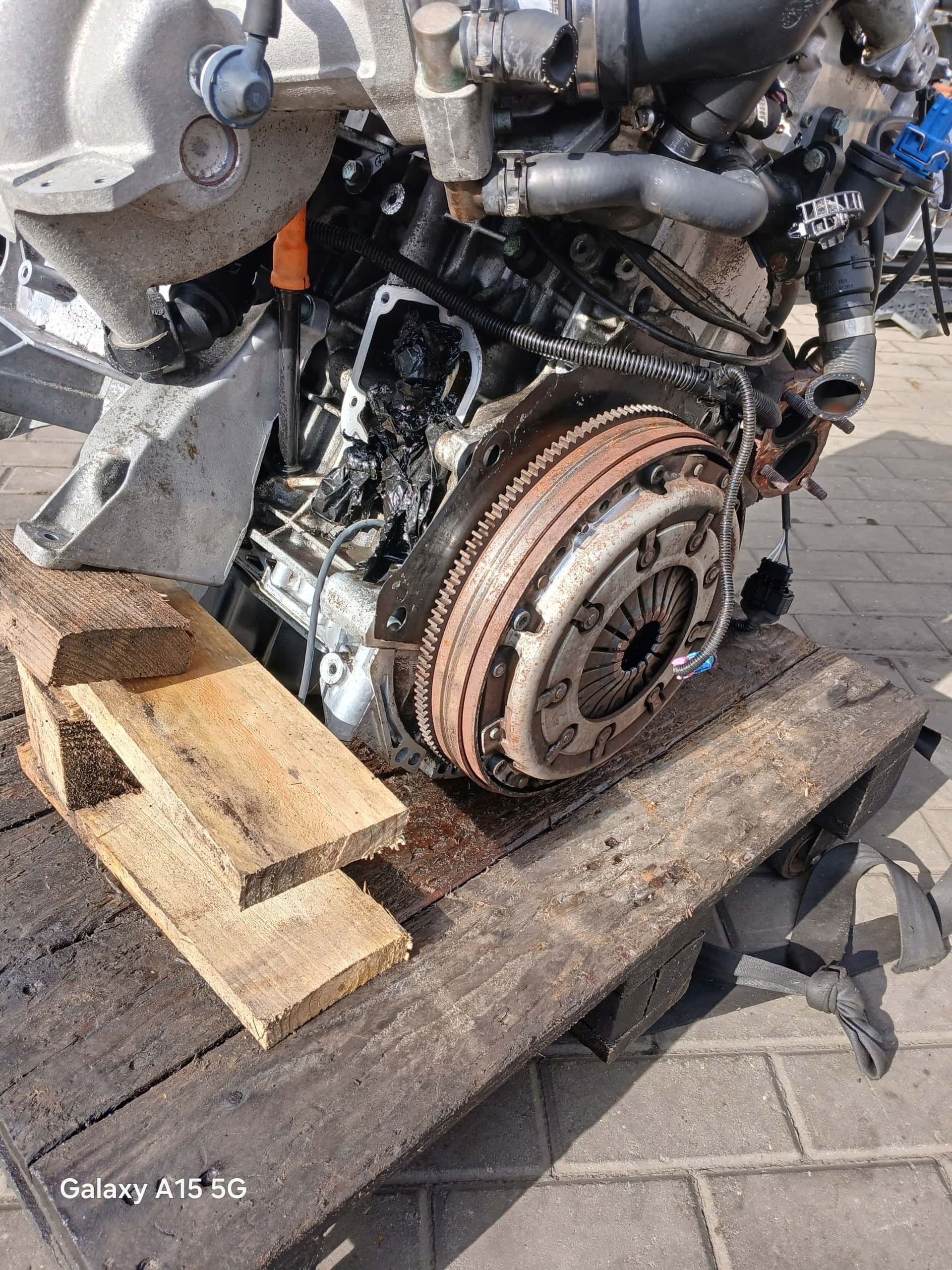 Moteur AJP vue 11