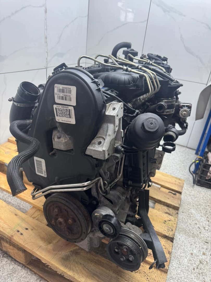Moteur D 5244 T17 vue 5