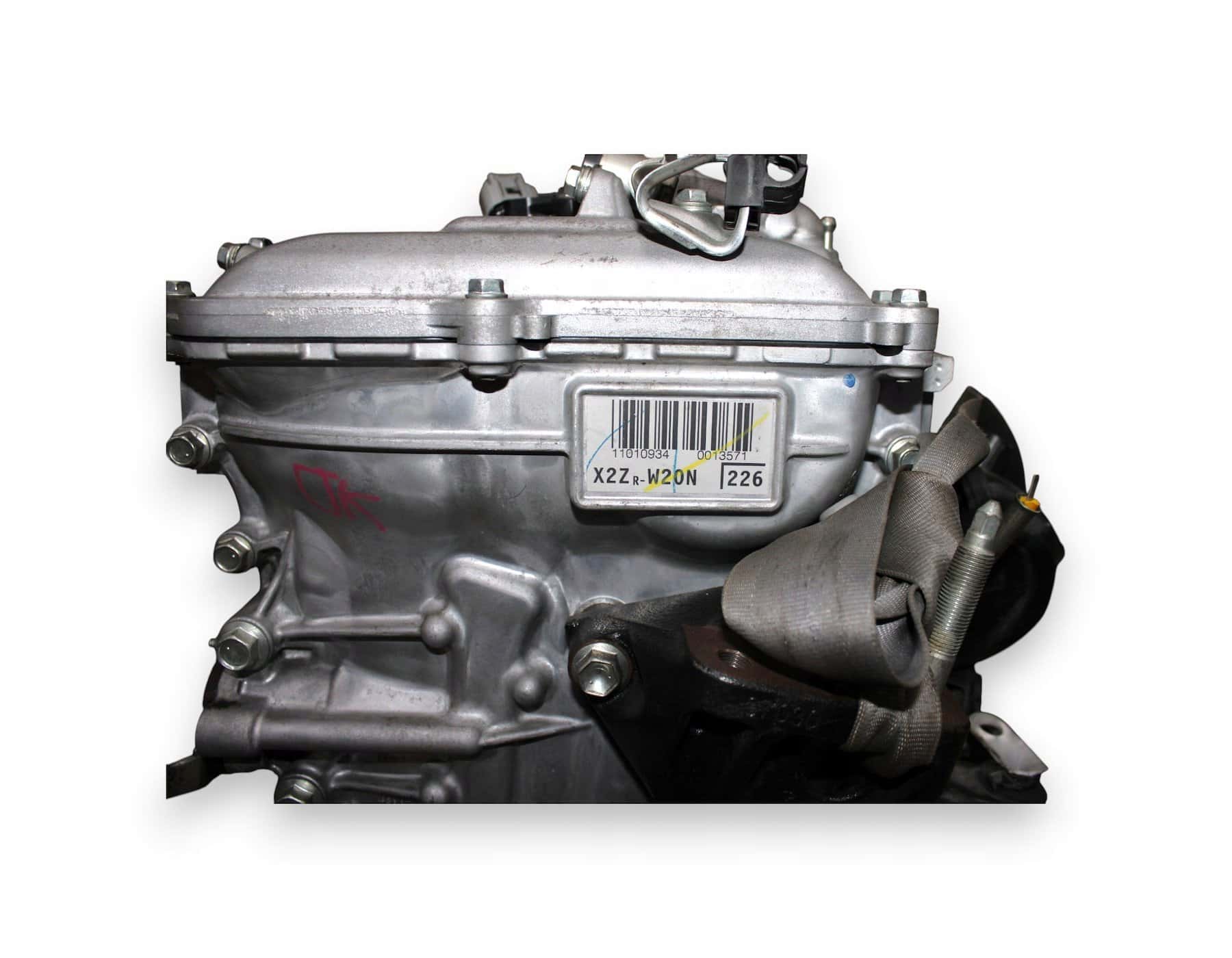 Moteur 2ZR-FXE vue 3