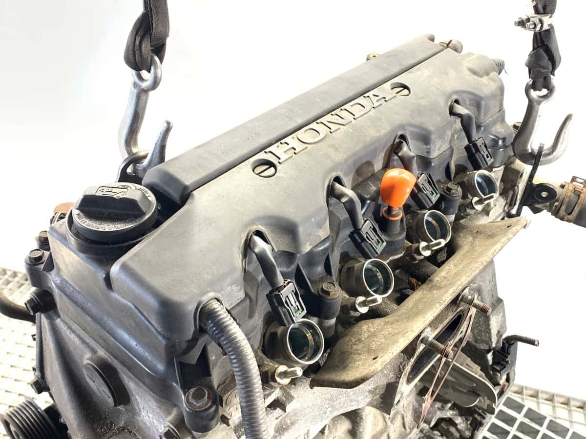 Moteur R18A2 vue 5