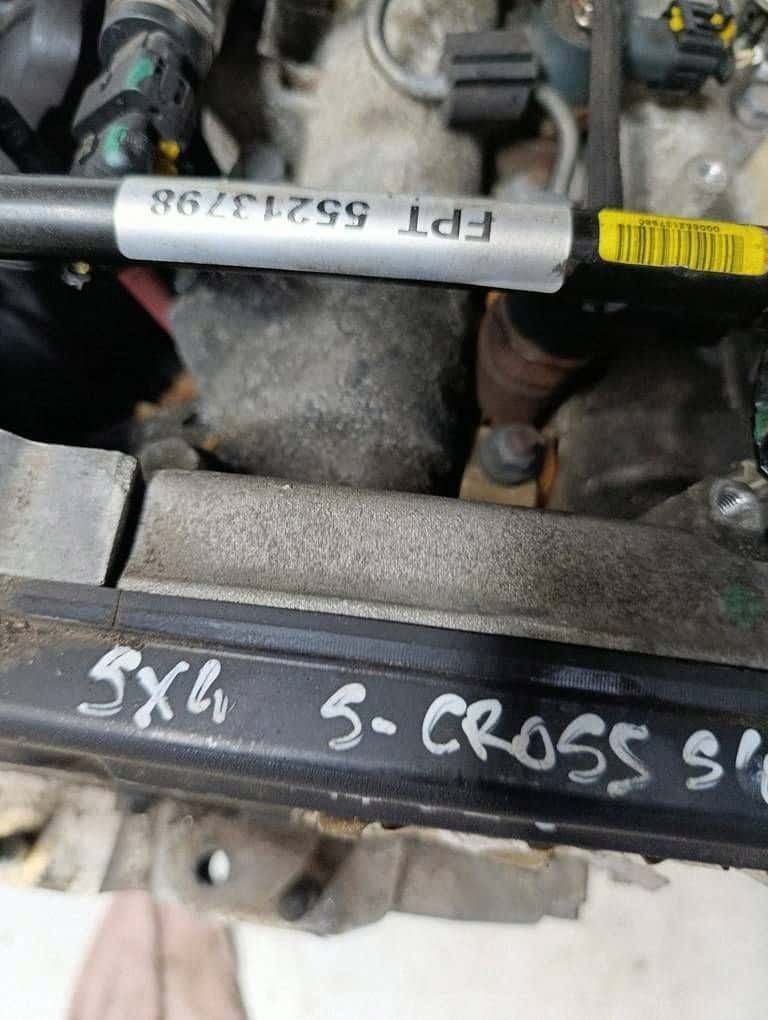 Moteur D16AA vue 11