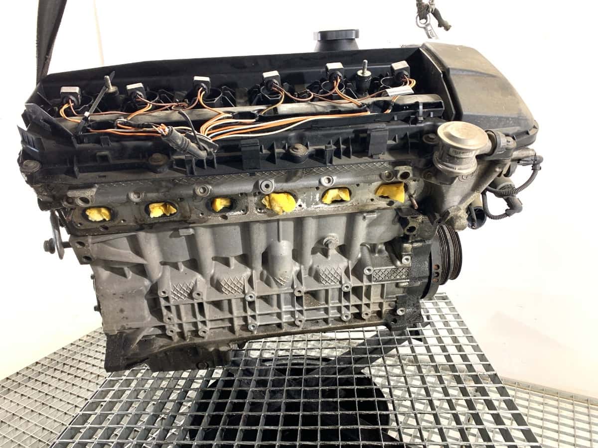 Moteur M54 B22 (226S1) vue 2