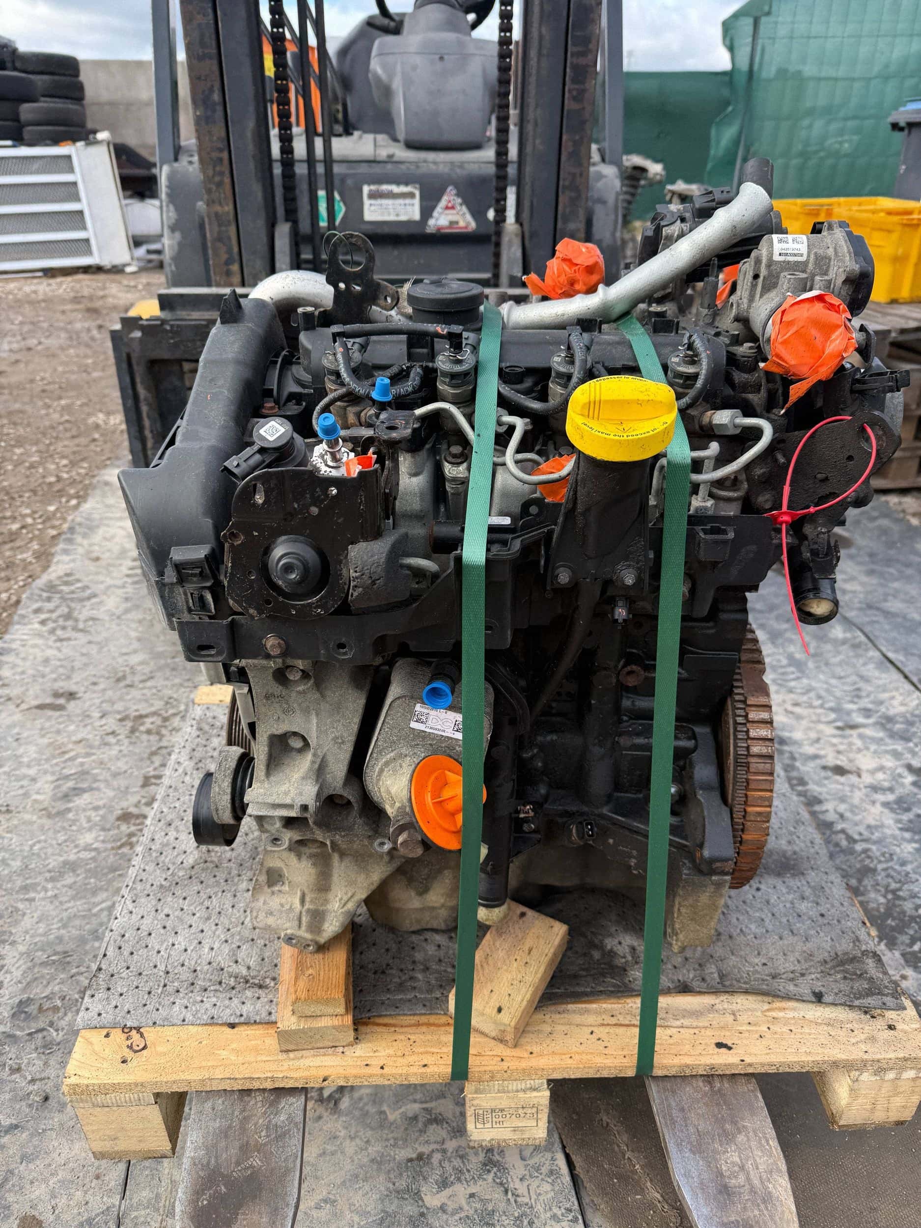Moteur OM 607.951 (K9K) vue 2