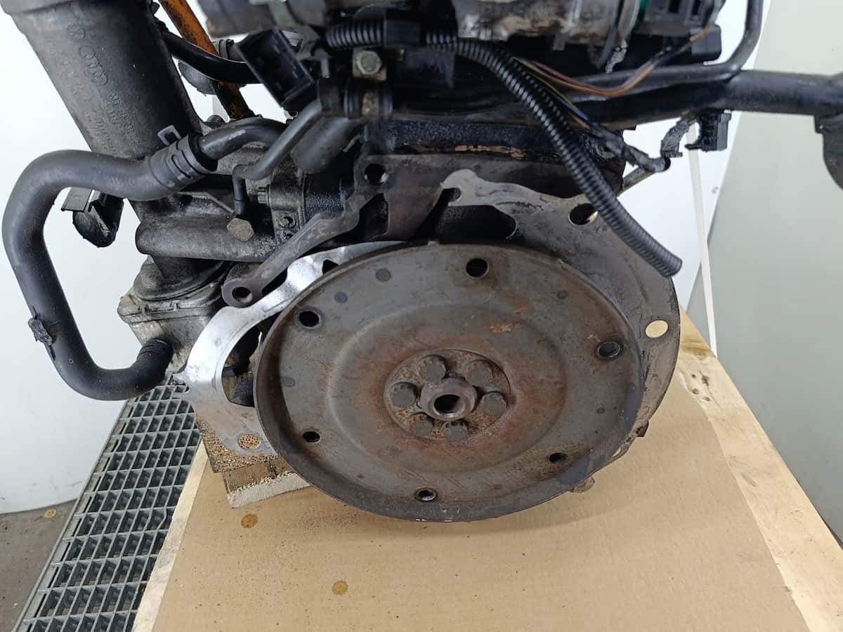 Moteur AUY vue 2
