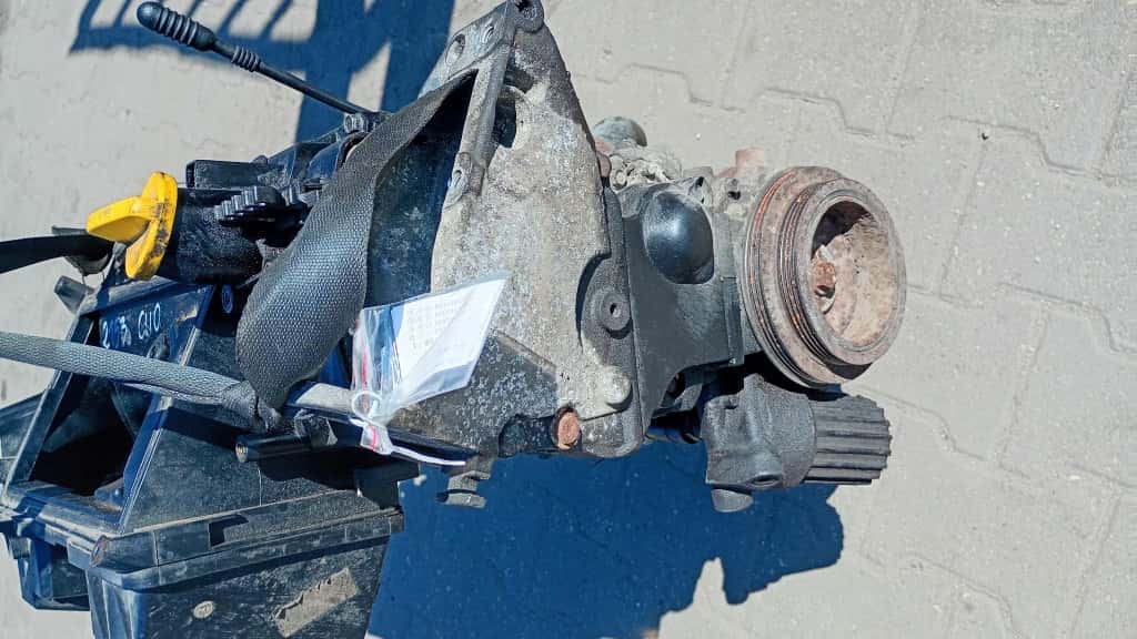 Moteur D4F 764 vue 3