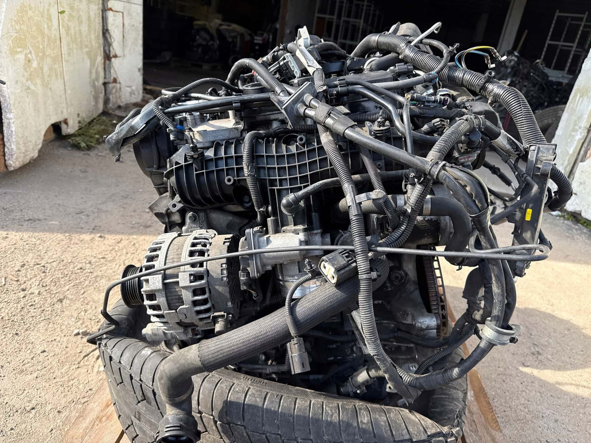 Moteur B 4204 T11 vue 7