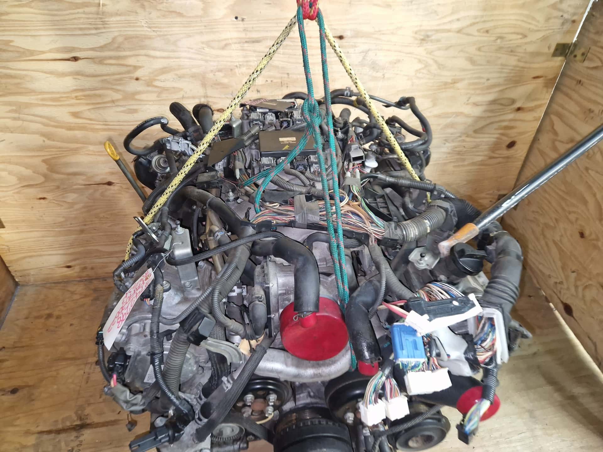 Moteur 2UR-GSE vue 2
