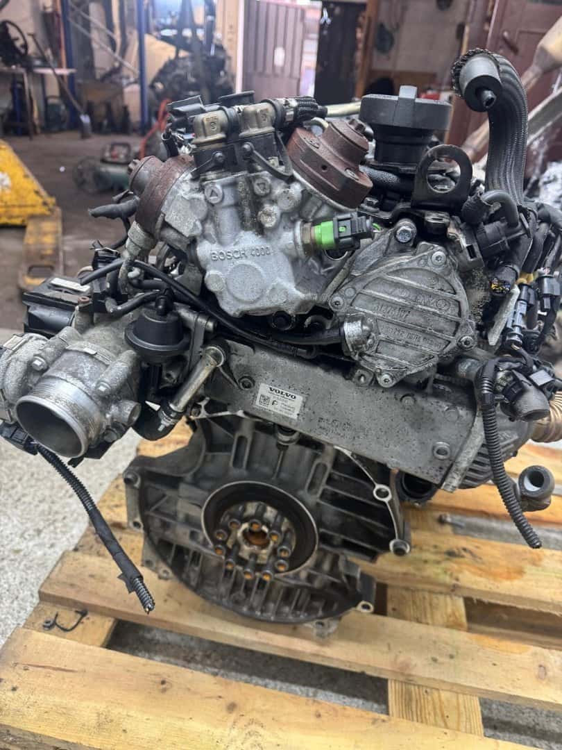 Moteur D 5244 T17 vue 10