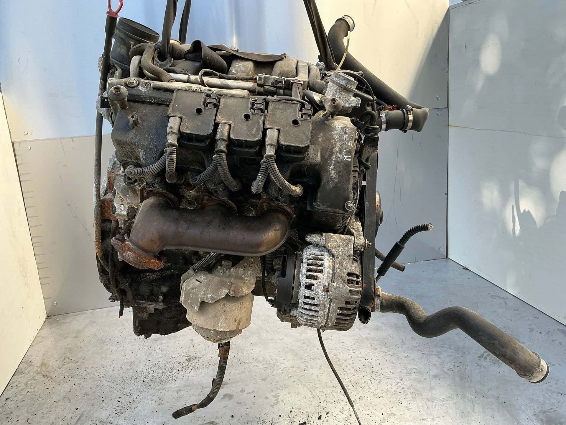 Moteur M 112.949 vue 4