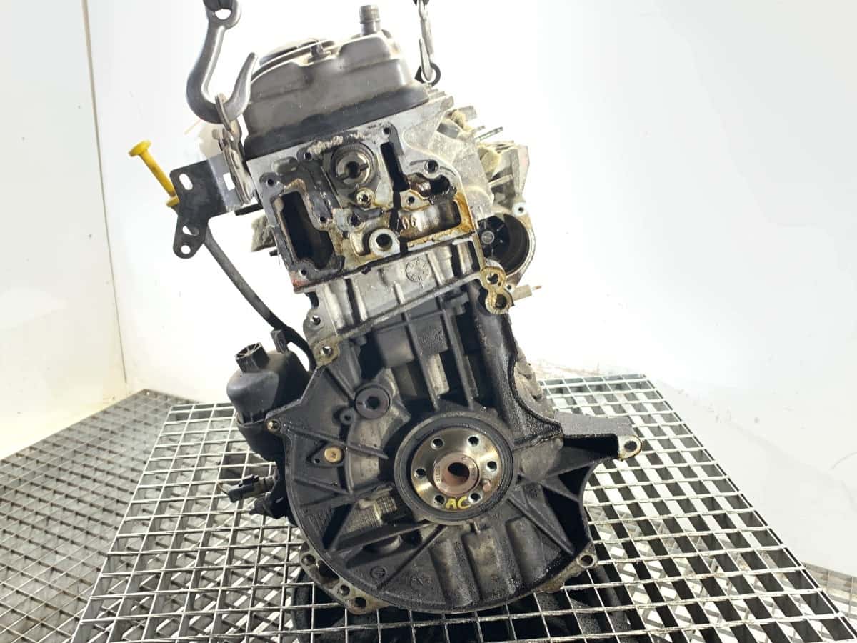 Moteur KFV (TU3JP) vue 2