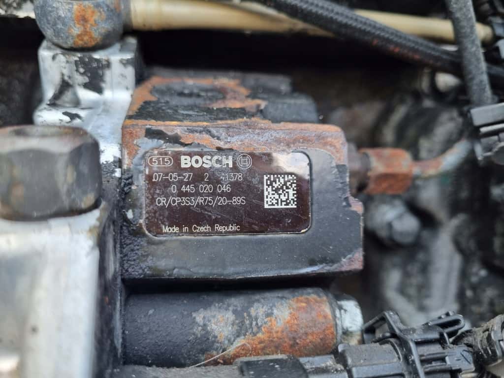 Moteur F1CE0481F vue 6