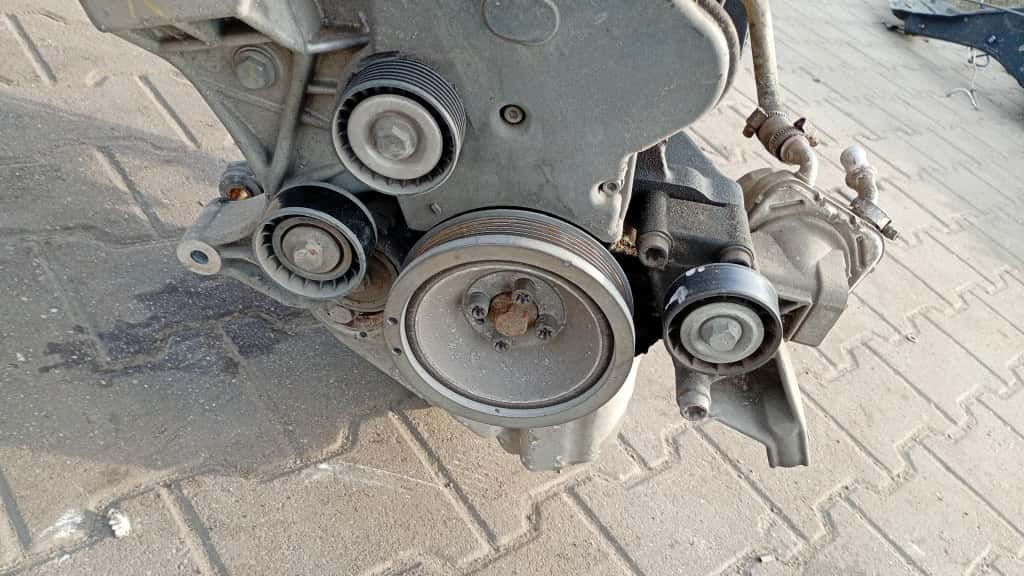 Moteur 192 A4.000 vue 9