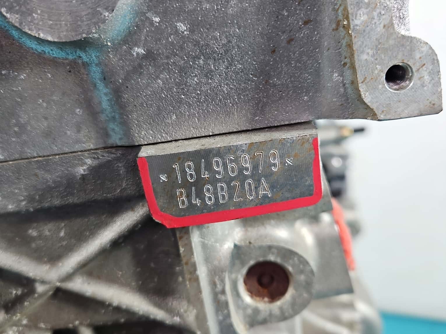 Moteur B48 B20 A vue 5