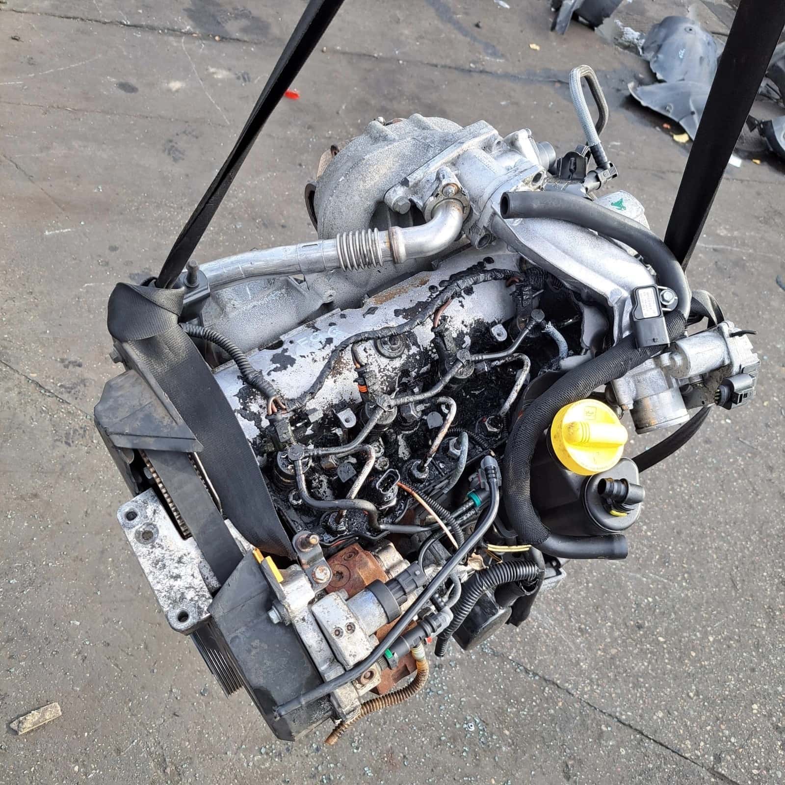 Moteur F9Q E 804 vue 4