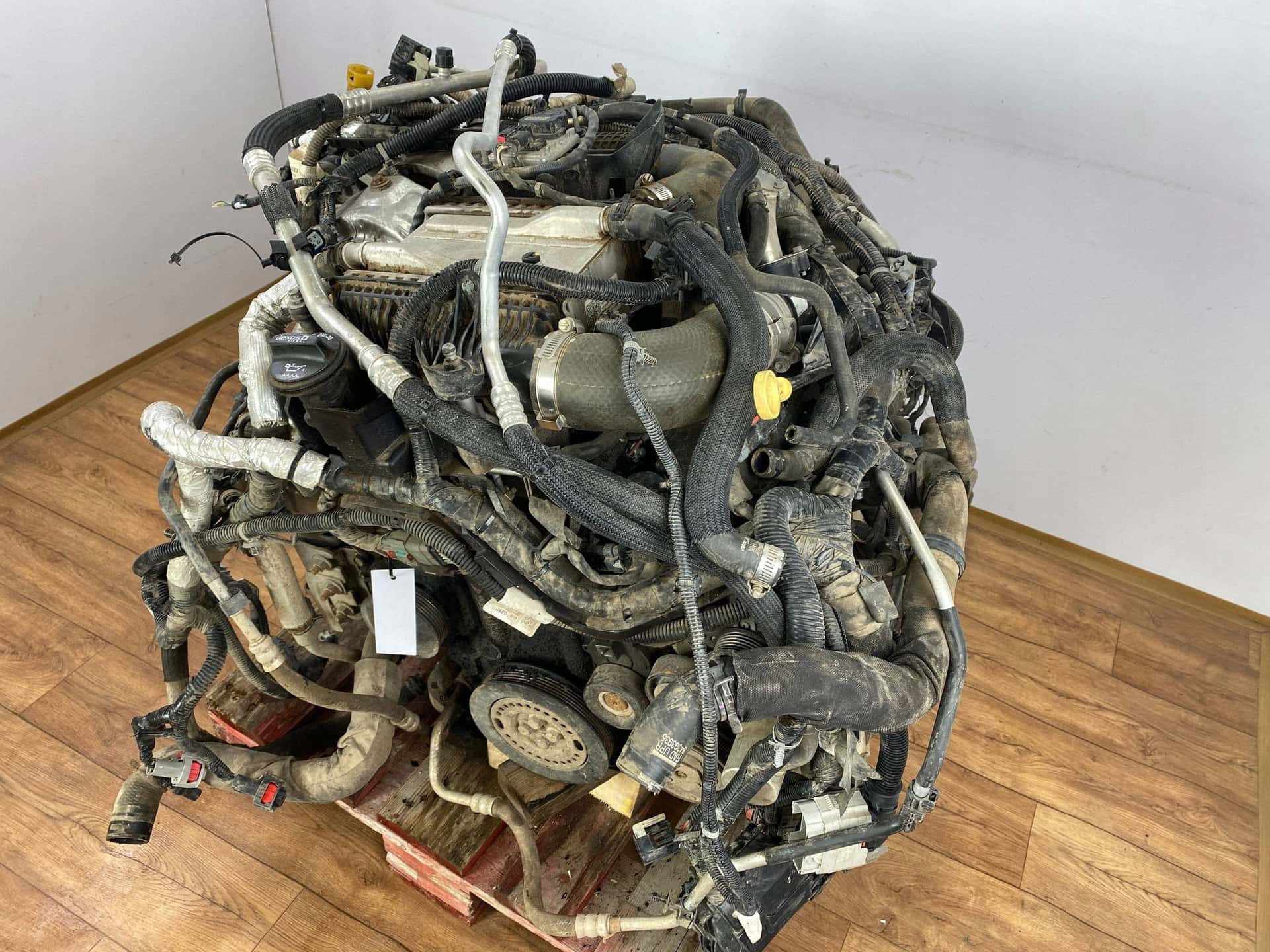 Moteur L83(325CUV8) vue 3