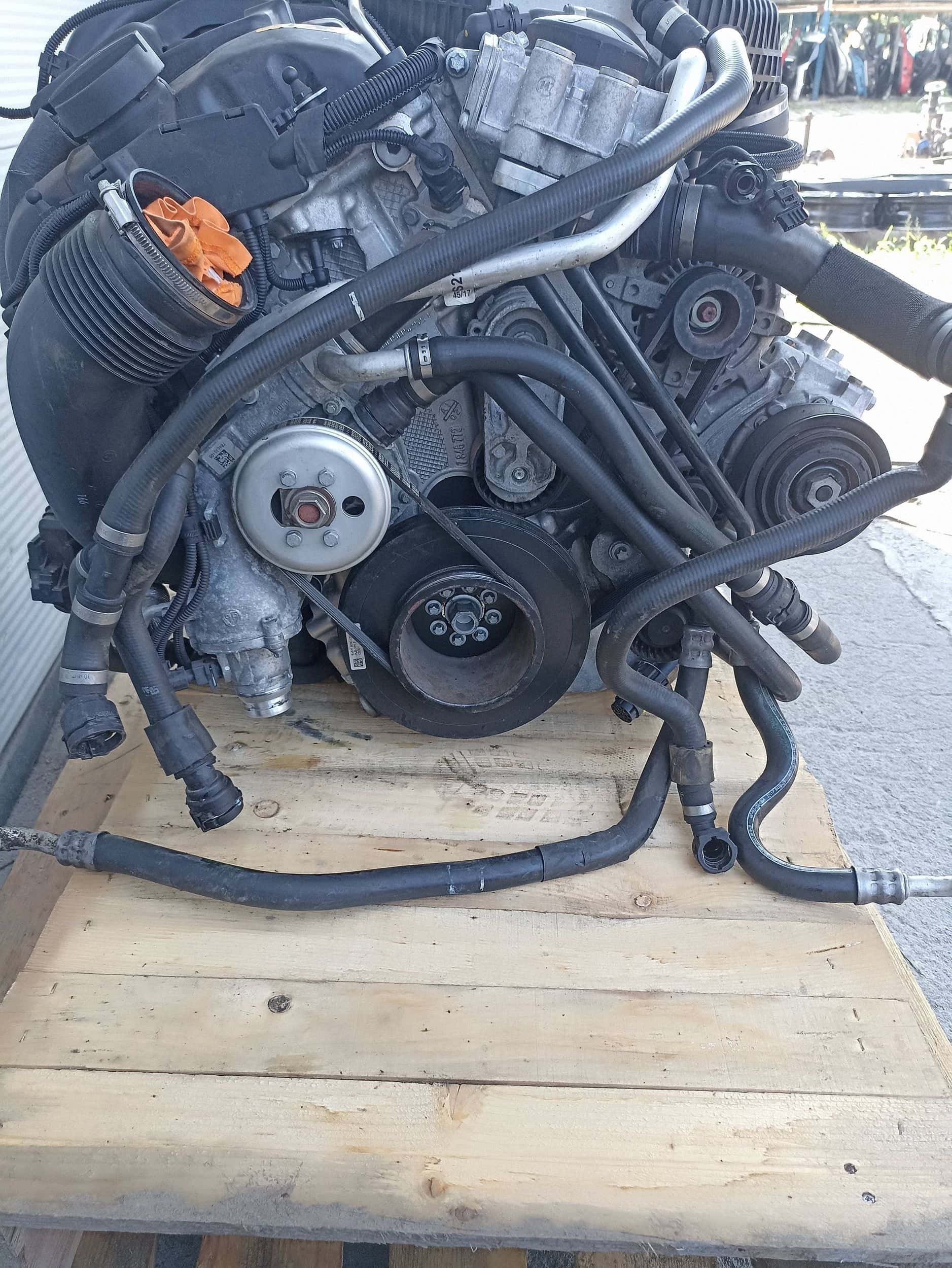Moteur S55 B30 A vue 5