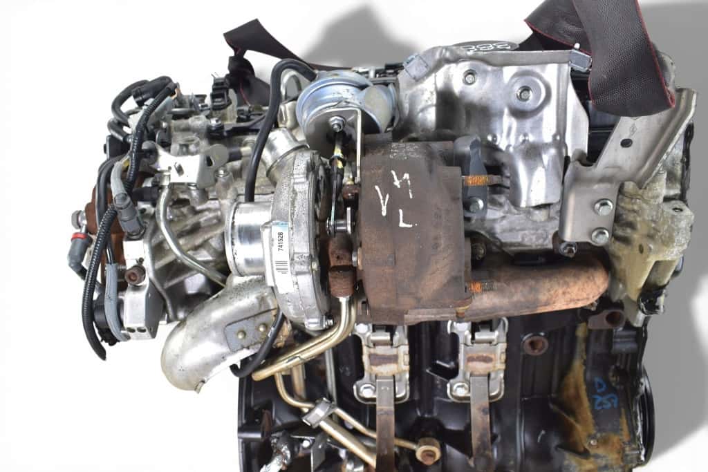 Moteur M9R 740 vue 6